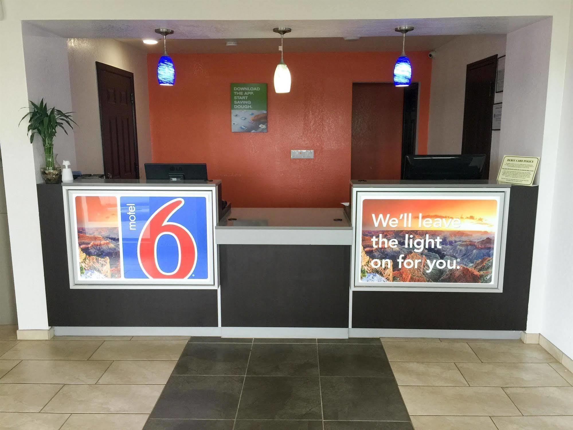 Days Inn By Wyndham Oklahoma City Nw Expressway Warr Acres Exteriér fotografie