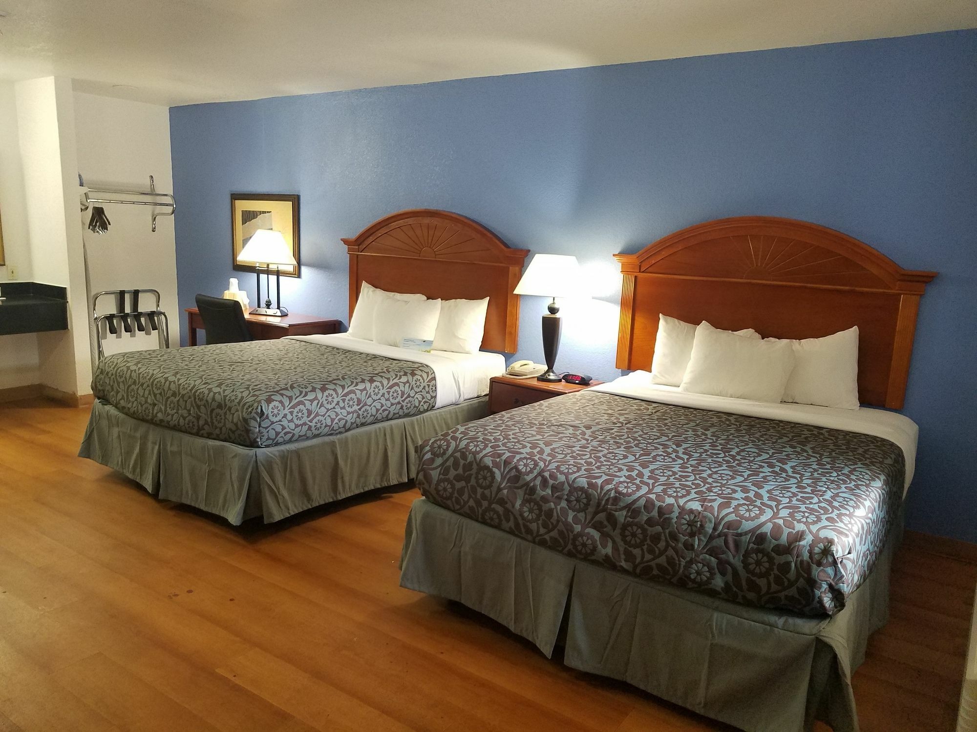 Days Inn By Wyndham Oklahoma City Nw Expressway Warr Acres Exteriér fotografie